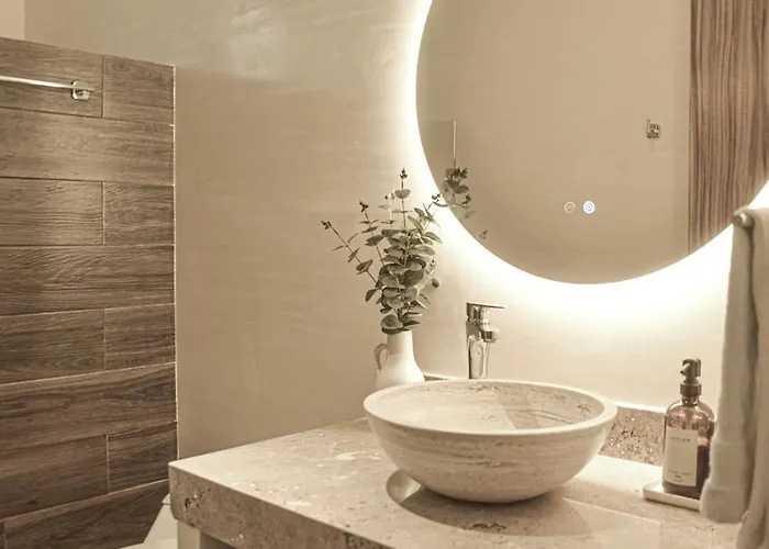 Apartment Luxury Penthouse-private Rooftop Pool-walkable